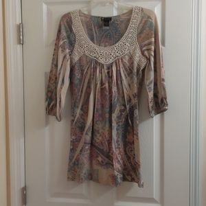 Boho Carole Little paisley puff sleeve tunic